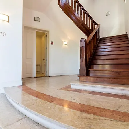 Apartment Beguest Palace