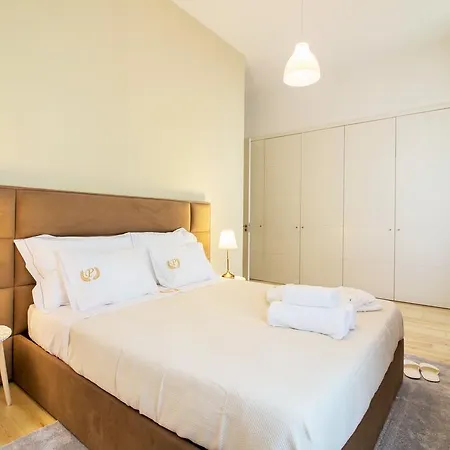 Beguest Palace *