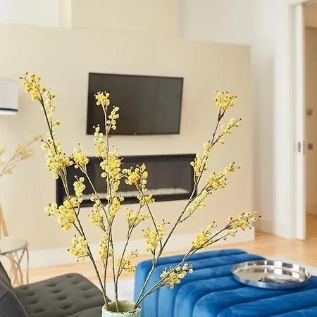 Beguest Palace Apartment *