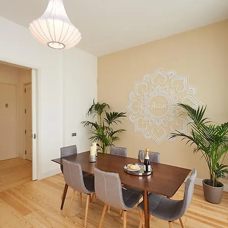 Beguest Palace Apartment